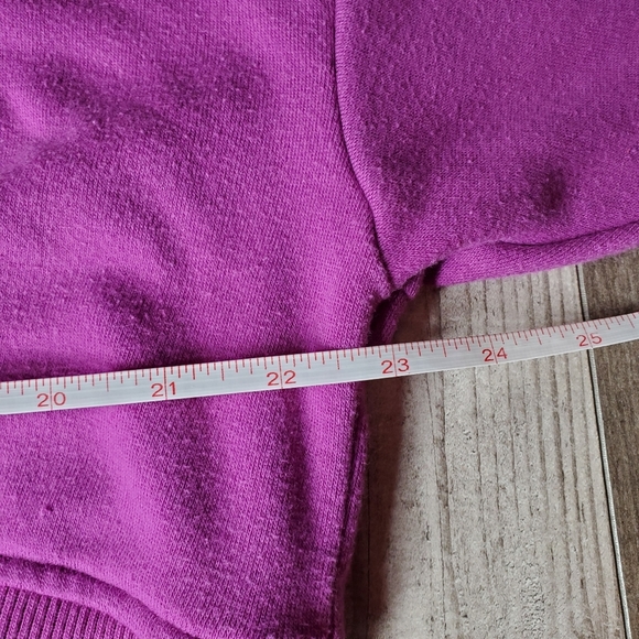 Victoria's Secret Purple Embroidered Crewneck Cropped Sweatshirt Size XL EUC - Picture 7 of 16
